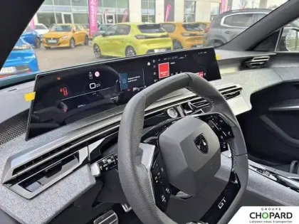 Photo 46 Peugeot 3008  Hybrid 145 e-DCS6