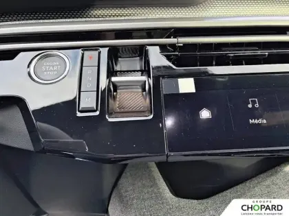 Photo 56 Peugeot 3008  Hybrid 145 e-DCS6