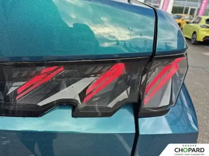 Photo 95 Peugeot 3008  Hybrid 145 e-DCS6