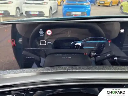 Photo 51 Peugeot 3008  Hybrid 145 e-DCS6