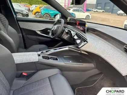 Photo 82 Peugeot 3008  Hybrid 145 e-DCS6