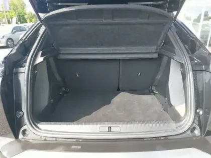 Photo 5 Peugeot 2008  Hybrid 136 e-DCS6