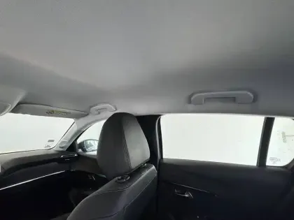 Photo 40 Peugeot 208  PureTech 100 S&S BVM6