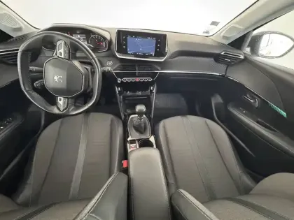 Photo 36 Peugeot 208  PureTech 100 S&S BVM6