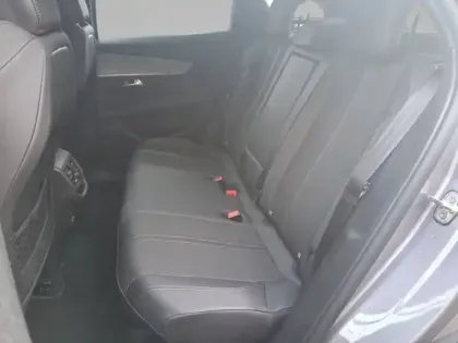 Photo 11 Peugeot 3008  PureTech 130ch S&S EAT8