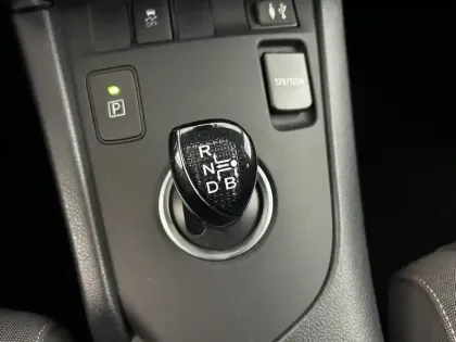 Photo 40 Toyota Auris  Hybride 136h