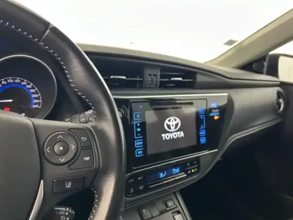 Photo 11 Toyota Auris Gén. II Ph2 NG TechnoLine 5