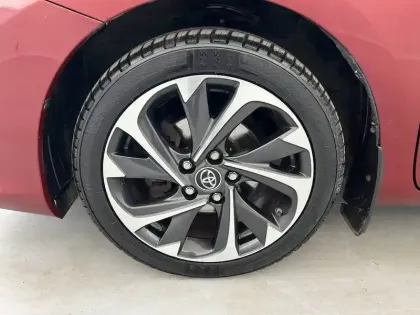 Photo 47 Toyota Auris  Hybride 136h