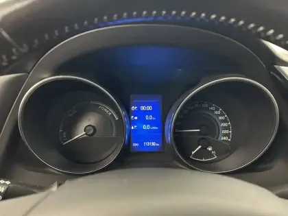 Photo 44 Toyota Auris  Hybride 136h