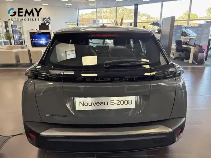 Photo 21 Peugeot 2008  Electrique 50 kWh 136 ch
