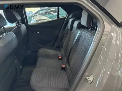 Photo 9 Peugeot 2008  Electrique 50 kWh 136 ch