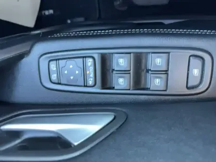 Photo 37 Dacia Duster  ECO-G 100 4x2