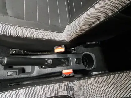 Photo 71 Dacia Sandero  SCe 75