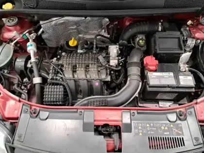 Photo 52 Dacia Sandero  SCe 75