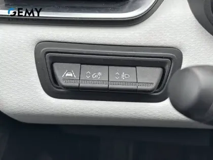 Photo 48 Renault Clio Gén. V (BJA) Ph2 Evolution 5