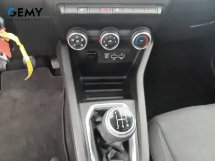 Photo 31 Renault Clio  SCe 75