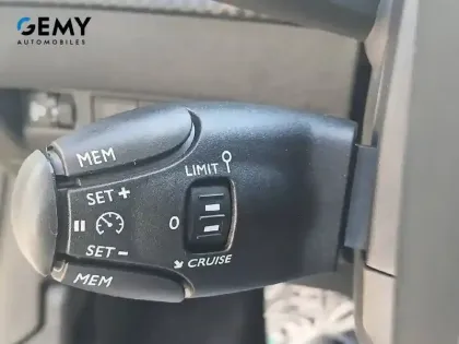 Photo 11 Peugeot 208  100 S&S BVM6