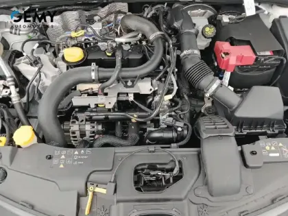 Photo 11 Renault Clio Gén. V (BJA) Ph2 Evolution 5