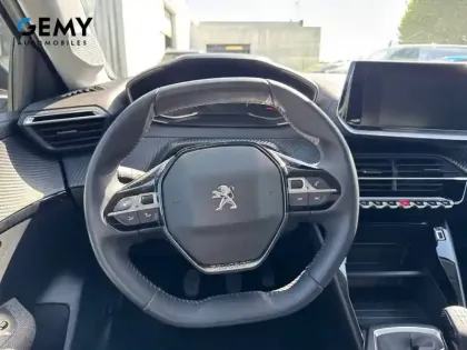 Photo 14 Peugeot 208  PureTech 75 S&S BVM5