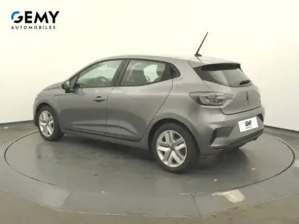 Photo 6 Renault Clio  E-Tech full hybrid 145 ch GSR2