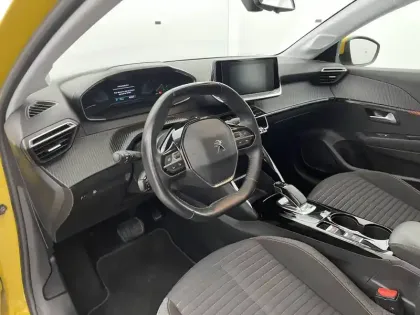 Photo 29 Peugeot 208  Electrique 50 kWh 136ch