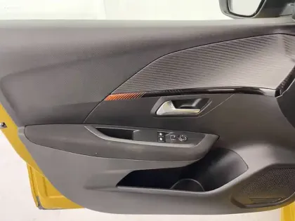 Photo 24 Peugeot 208  Electrique 50 kWh 136ch