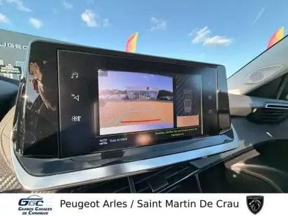 Photo 20 Peugeot 2008  PureTech 130 S&S BVM6