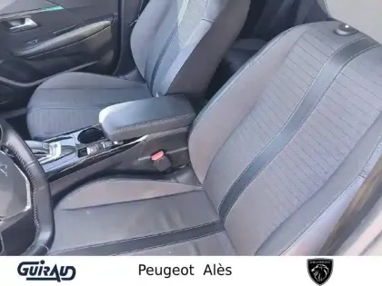 Photo 30 Peugeot 208 Gén. II Ph1 NG Allure 5