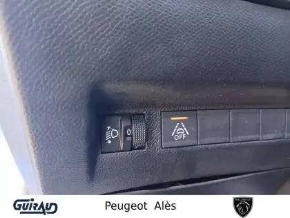 Photo 36 Peugeot 208 Gén. II Ph1 NG Allure 5