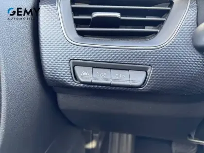 Photo 21 Renault Arkana  mild hybrid 140 EDC FAP - 22