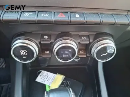 Photo 28 Renault Arkana  mild hybrid 140 EDC FAP - 22