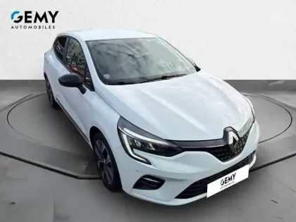 Photo 21 Renault Clio Gén. V (BJA) Ph1 NG Evolution 5