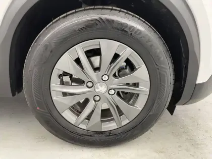 Photo 49 Peugeot 2008  PureTech 100 S&S BVM6