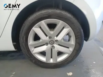 Photo 29 Renault Clio  SCe 75