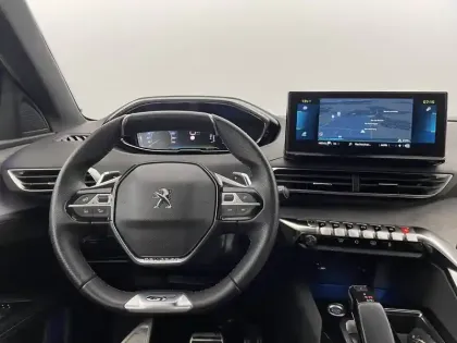 Photo 21 Peugeot 3008  Hybrid 225 e-EAT8