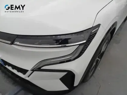 Photo 15 Renault Megane  E-Tech EV40 130ch standard charge