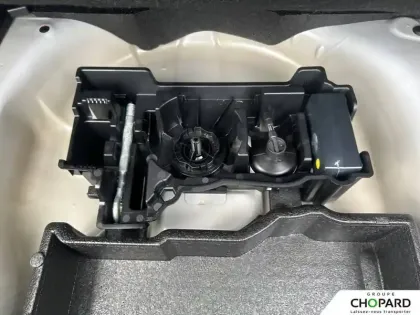 Photo 23 Peugeot 2008  PureTech 100 S&S BVM6