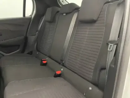 Photo 14 Peugeot 208  Electrique 50 kWh 136ch