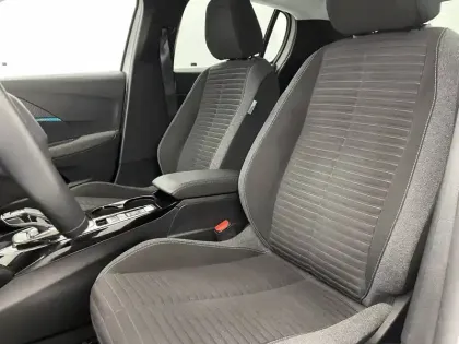 Photo 77 Peugeot 208  Electrique 50 kWh 136ch