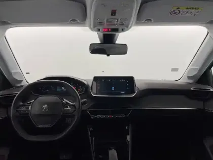 Photo 61 Peugeot 208  Electrique 50 kWh 136ch