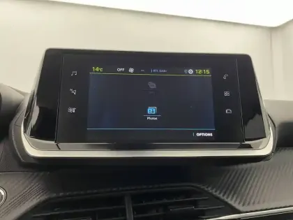 Photo 19 Peugeot 208  Electrique 50 kWh 136ch