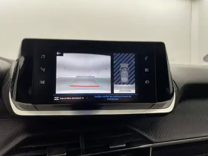 Photo 57 Peugeot 2008  PureTech 100 S&S BVM6