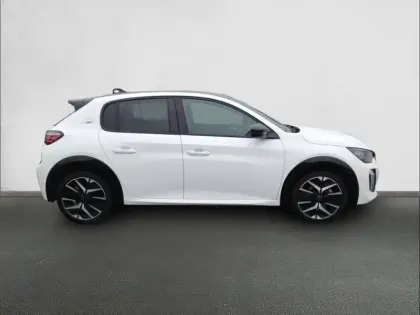 Photo 26 Peugeot 208  Hybrid 100 e-DCS6