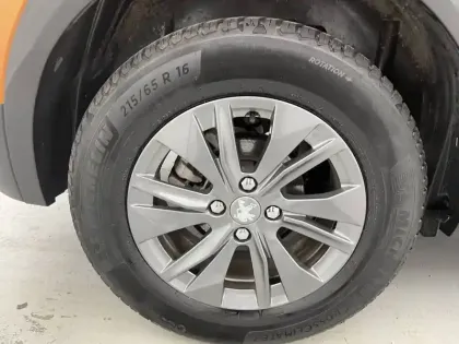 Photo 50 Peugeot 2008  PureTech 130 S&S EAT8