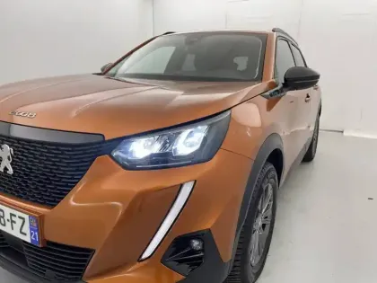 Photo 87 Peugeot 2008  PureTech 130 S&S EAT8