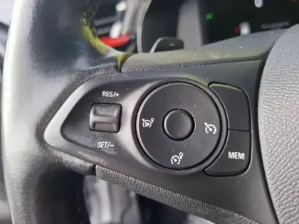 Photo 28 Opel Corsa  1.2 Turbo 100 ch BVA8