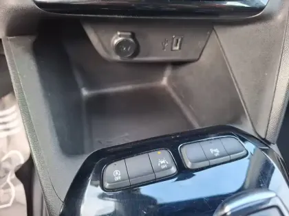 Photo 33 Opel Corsa  1.2 Turbo 100 ch BVA8