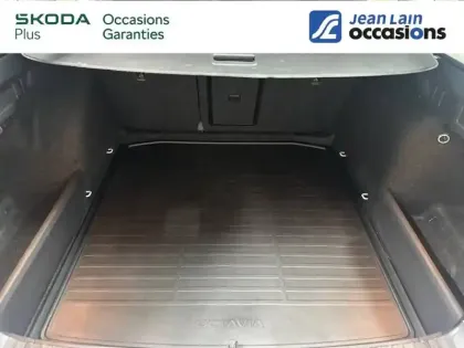 Photo 13 Skoda Octavia  Combi 1.5 TSI Hybrid 150 ch ACT DSG7