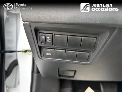 Photo 38 Toyota Yaris  Hybride 116h