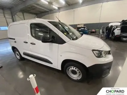 Photo 34 Peugeot Partner  FOURGON STANDARD 650 KG BLUEHDI 100 S&S BVM6